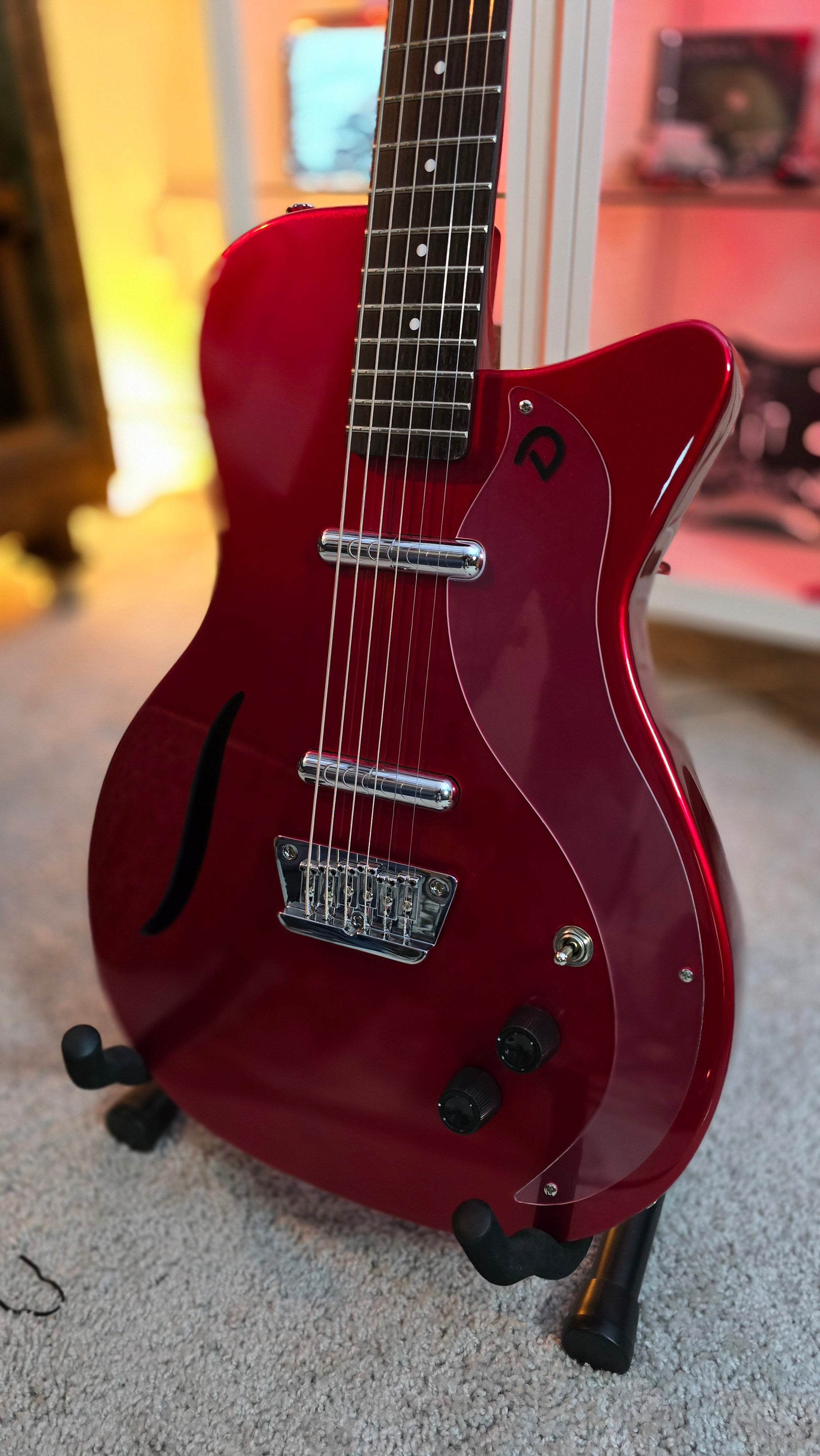 Danelectro Vintage Baritone - Red